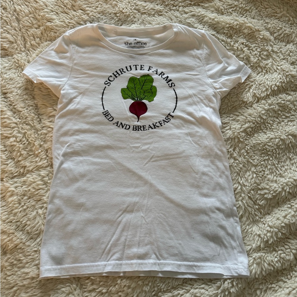 Schrute Bed and Breakfast T-Shirt